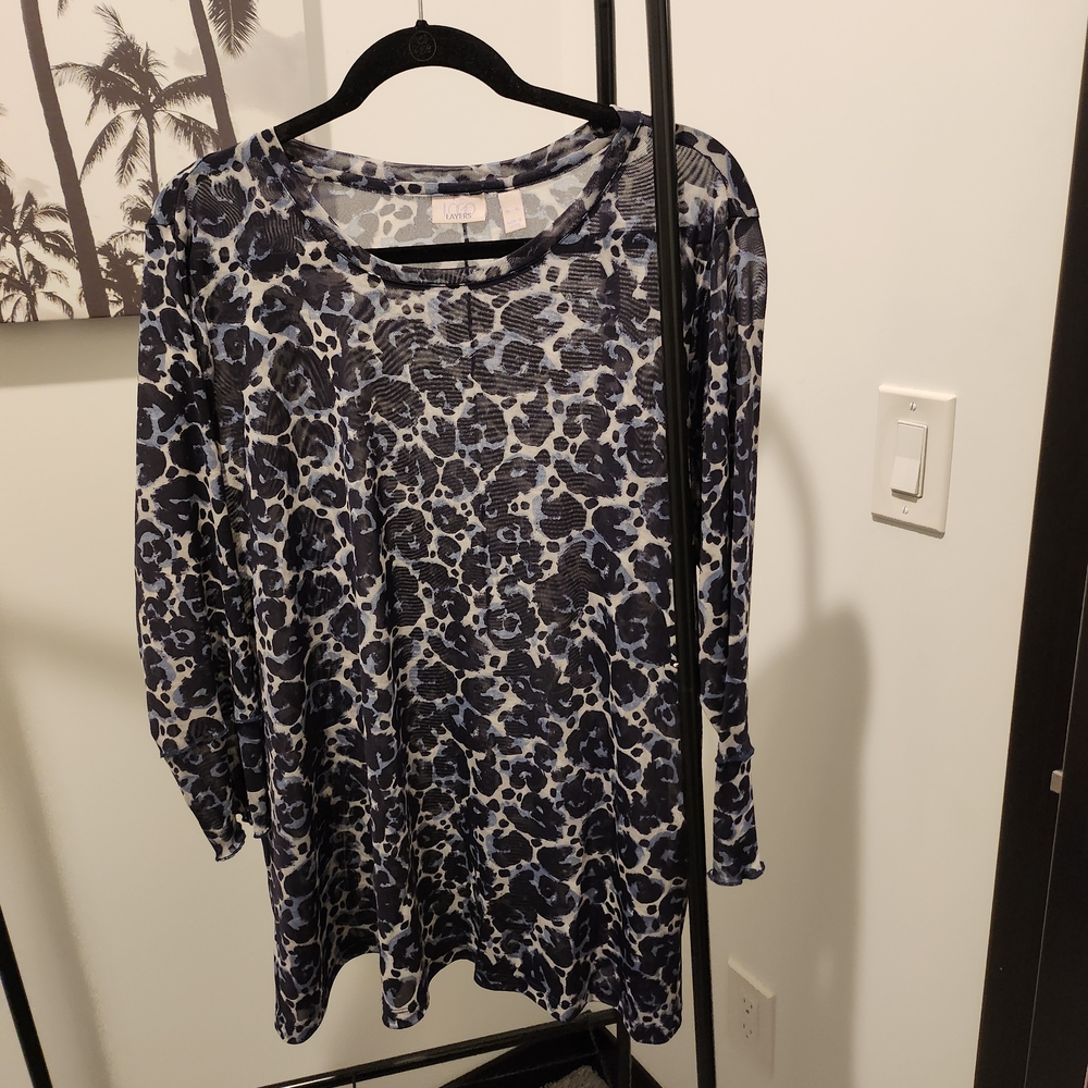 LOGO by Lori Goldstein Navy Leopard Long Sleeve Top